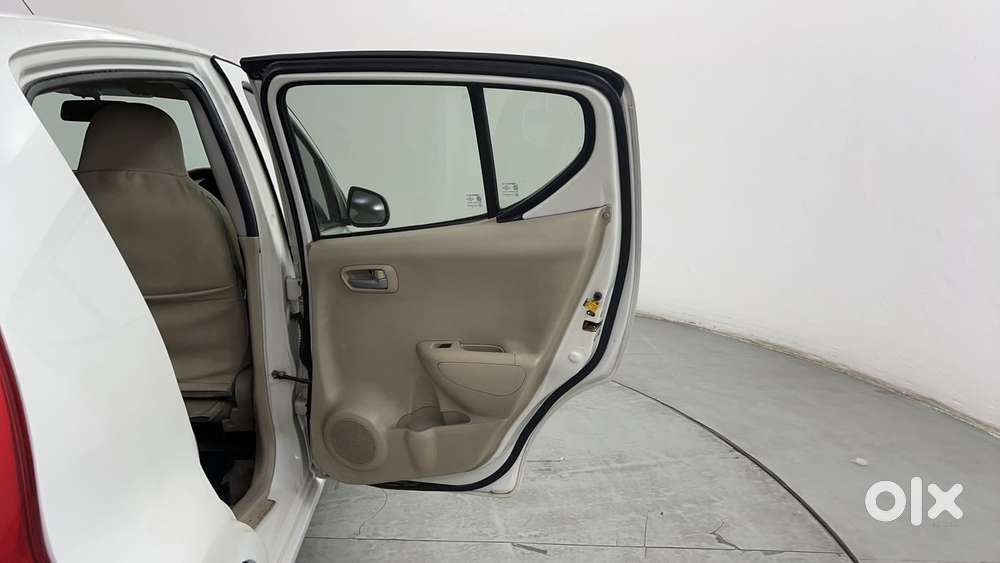 Maruti Suzuki A-star Vxi (abs), Automatic, 2012, Petrol