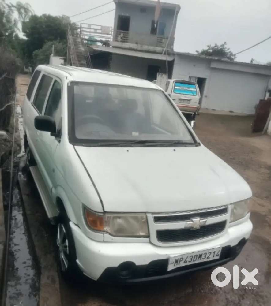 Chevrolet Ki Tavera 2012 Madel