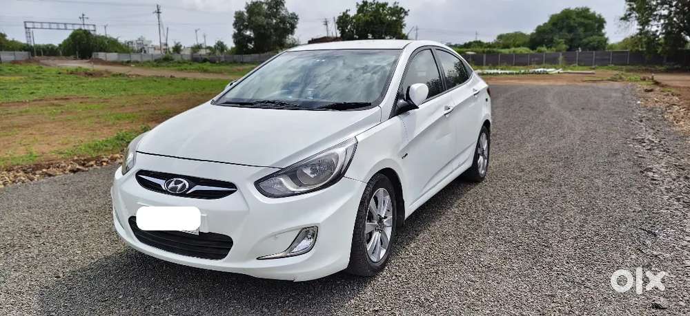 Hyundai Verna Diesel 2012 Luxury Car Good Condition.