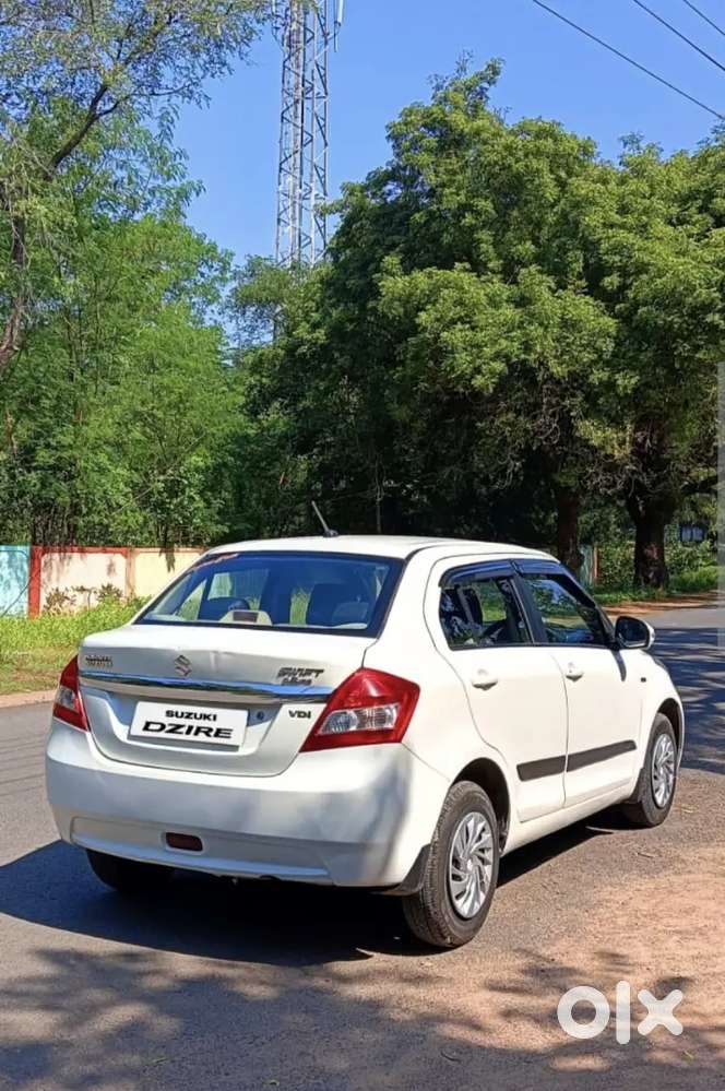Maruti Suzuki Dzire 2017 Diesel 130000 Km Driven All Paper Ok Ac Chill