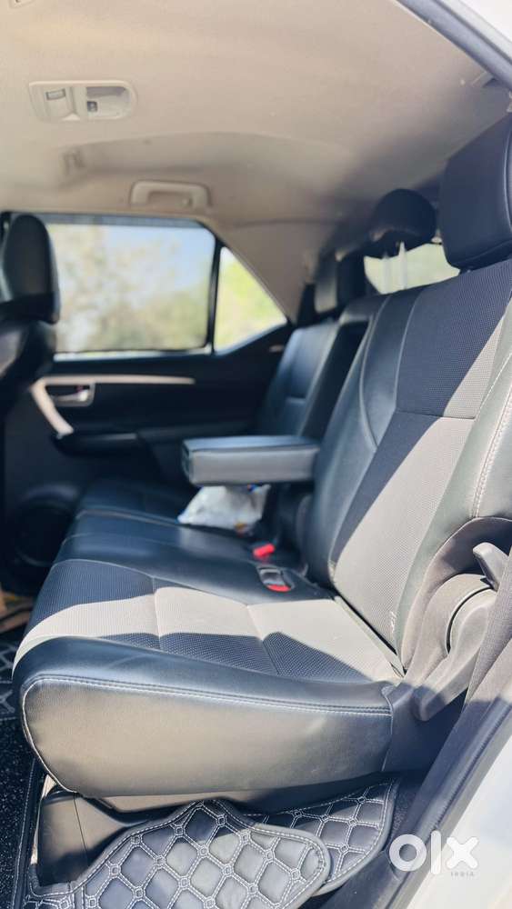 Toyota Fortuner 4x2 Mt 2.8 Diesel, 2022, Diesel