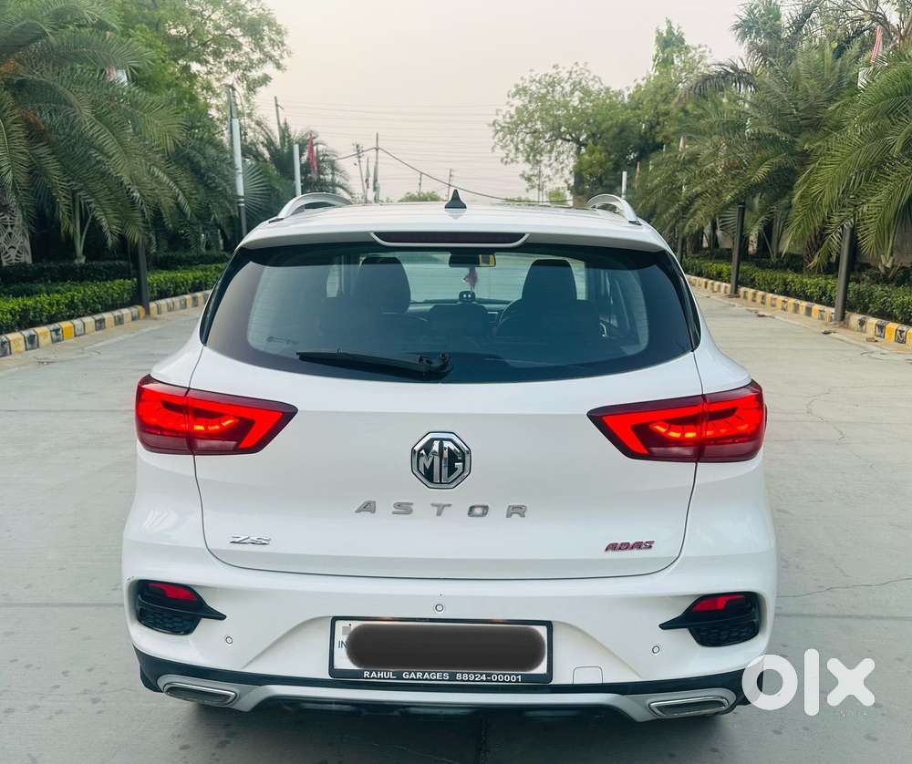 Mg Astor 1.3 Savvy Turbo At S Red, 2023, Petrol