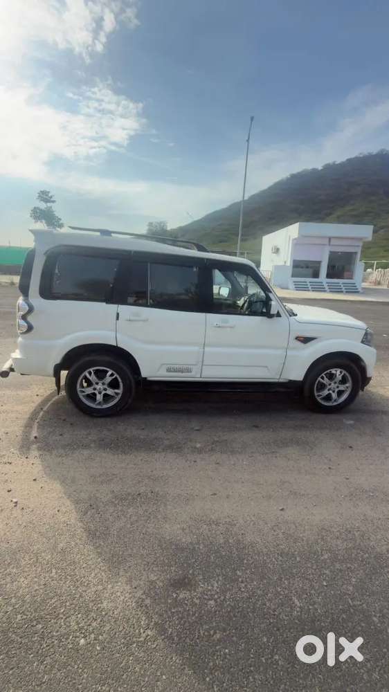 Scorpio S10 Good Condition Car