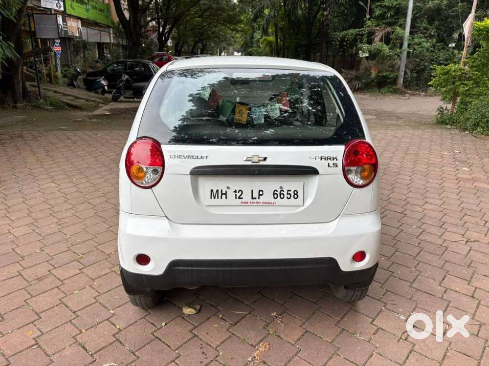 Chevrolet Spark 1.0 Ls, 2015, Cng & Hybrids