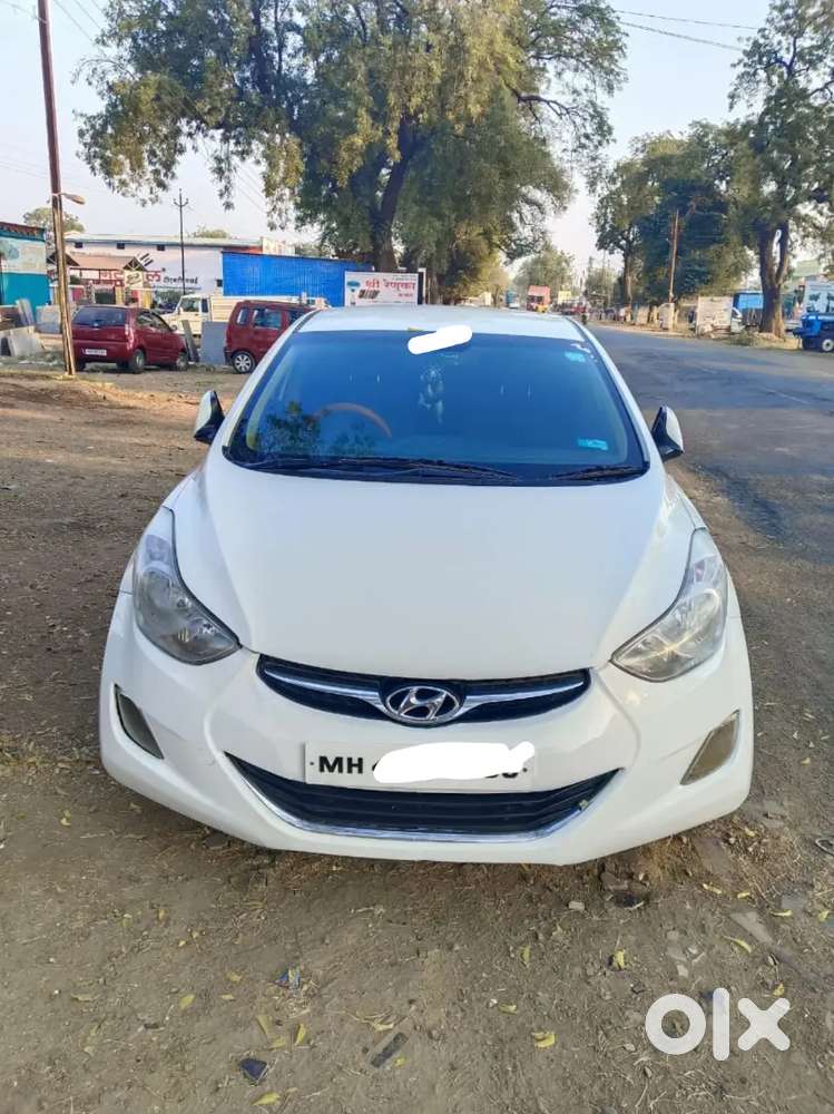 Hyundai New Elantra 2016 Diesel 151000 Km Driven