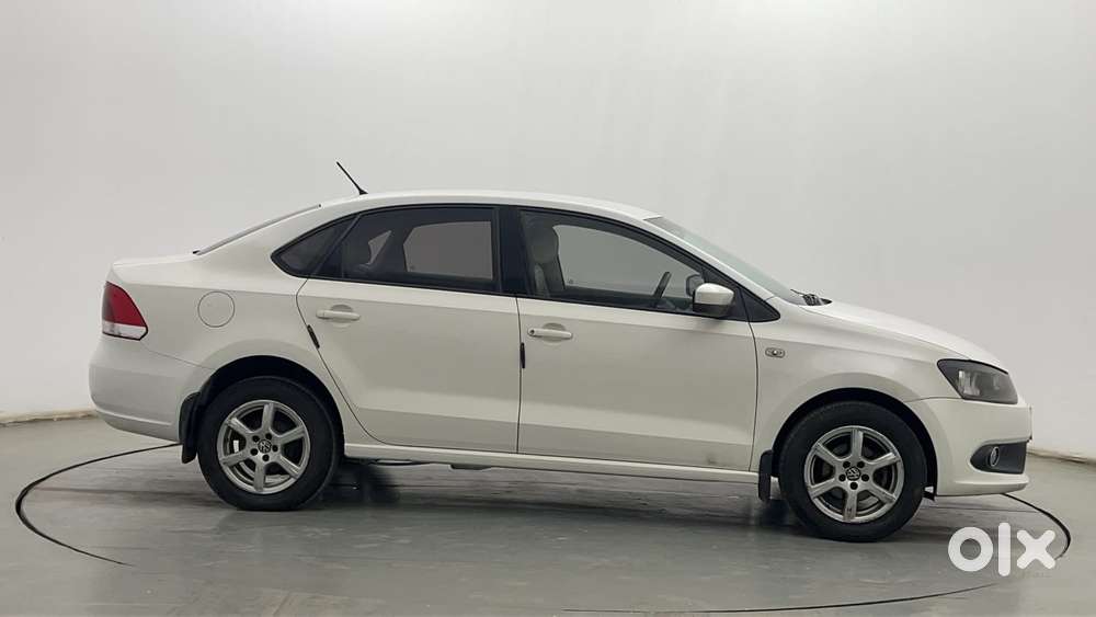 Volkswagen Vento Petrol Highline, 2013, Petrol