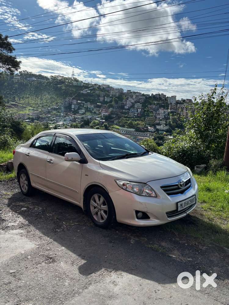 Toyota Corolla Altis 2010