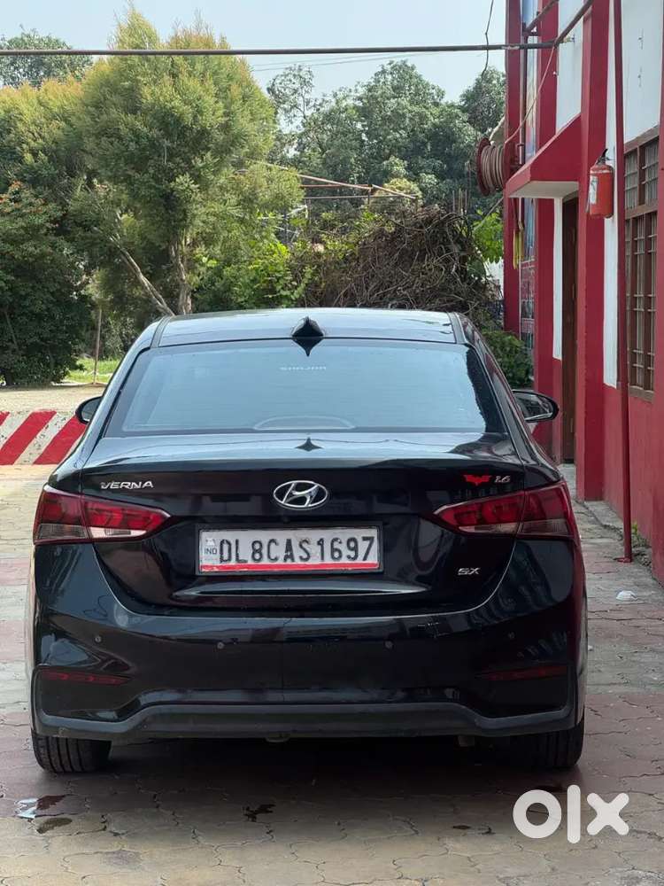 Verna Cng/petrol 2017 Top Model