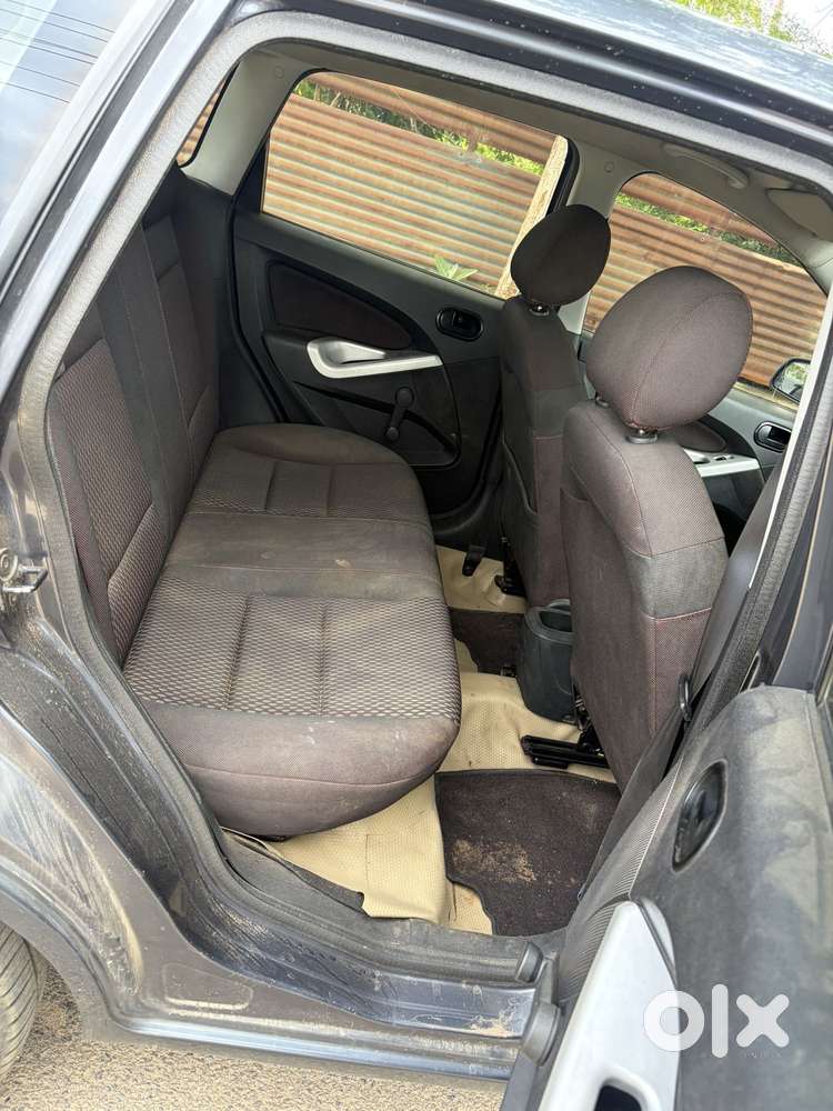 Ford Figo Diesel Titanium, 2012, Diesel
