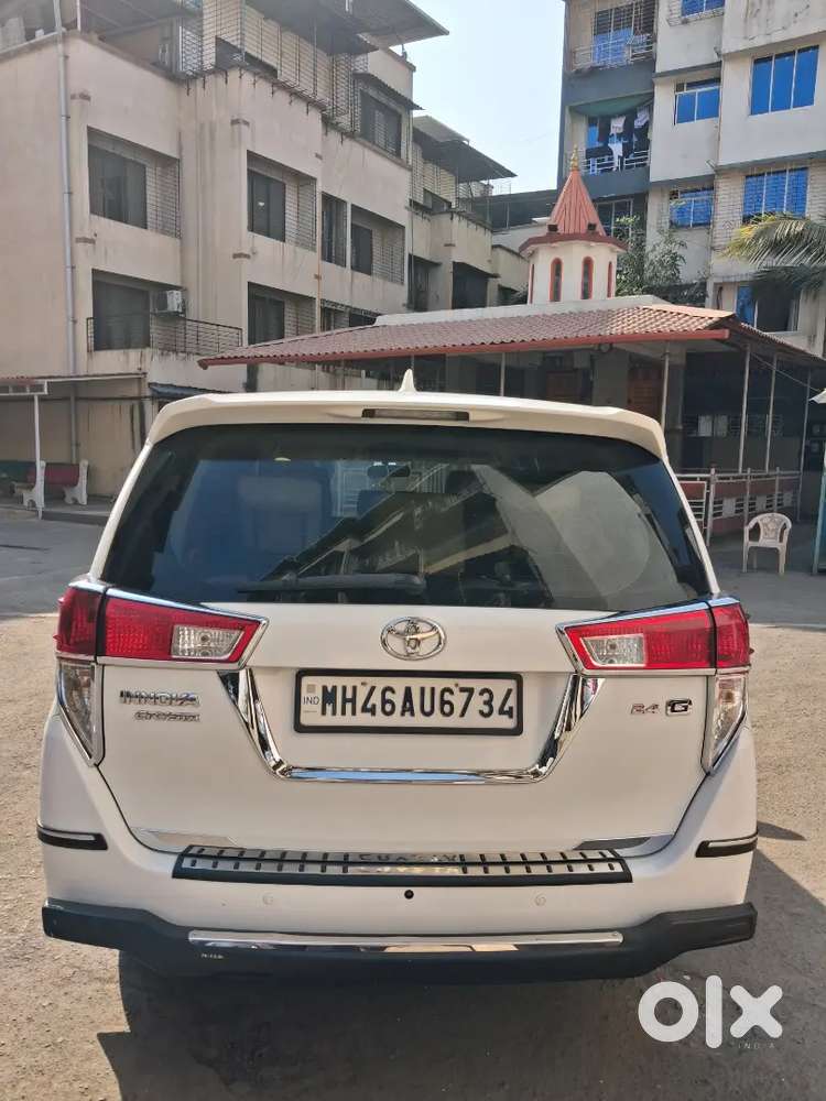 Toyota Innova Crysta