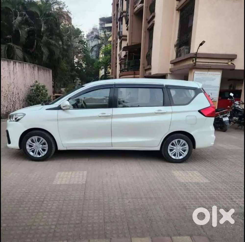 Selling My Maruti Suzuki 2021 Ertiga Company Cng For Very Cheap