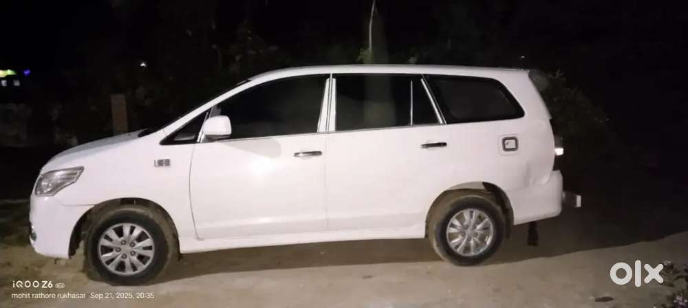 Toyota Innova 2013 Diesel 200000 Km Driven Power Window , Good Conditi
