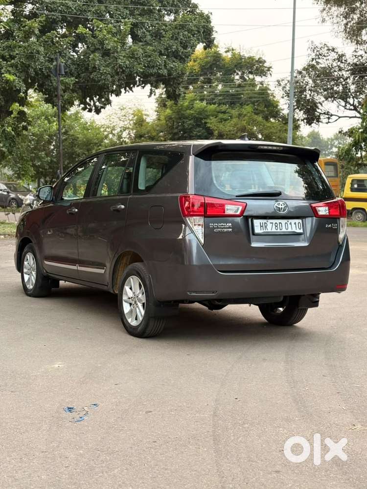 Toyota Innova Crysta 2.4 Gx Mt, 2019, Diesel