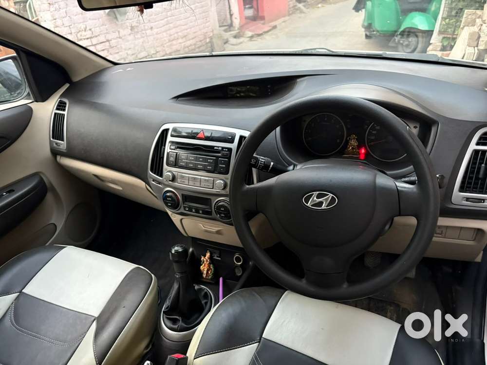 Hyundai I20 Magna 2014