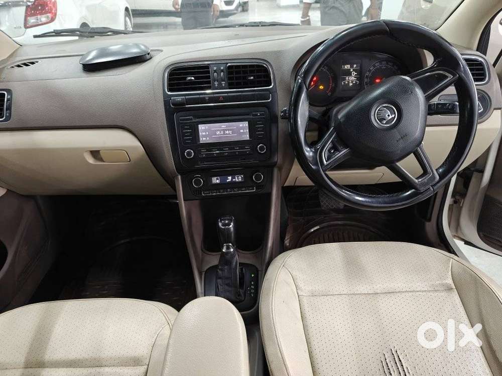 Skoda Rapid, 2015, Petrol