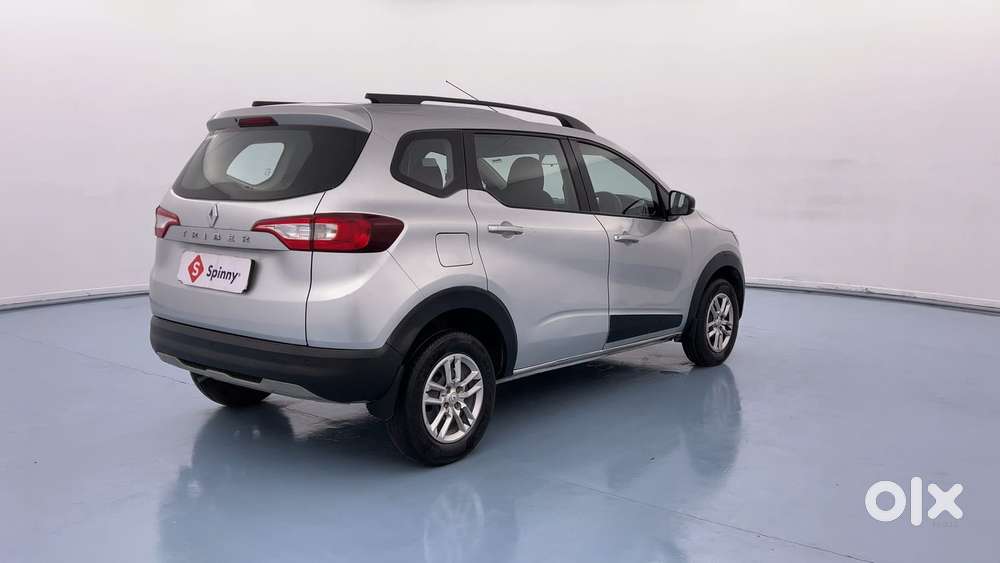 Renault Triber Rxt, 2023, Petrol
