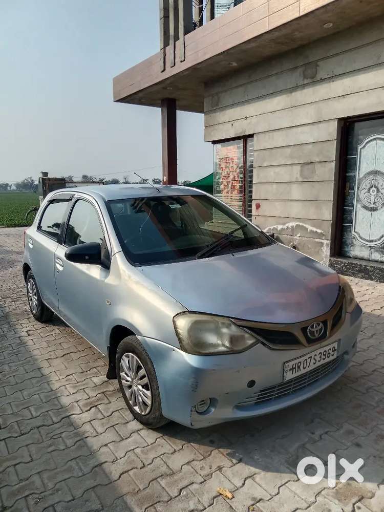 Toyota Etios Liva 2012 Diesel 126000 Km Driven