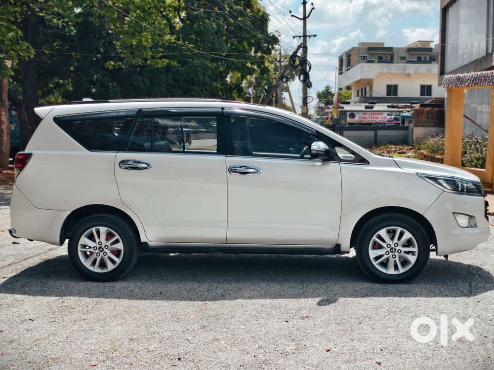 Toyota Innova Crysta 2.7 Vx Mt, 2018, Diesel