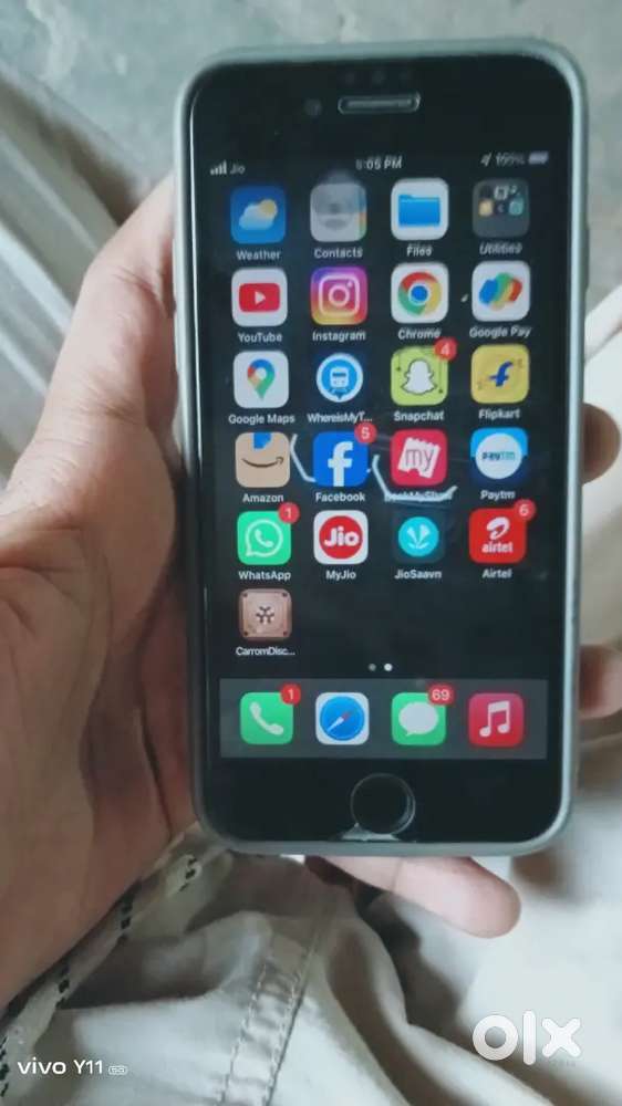 iPhone 6s good condition