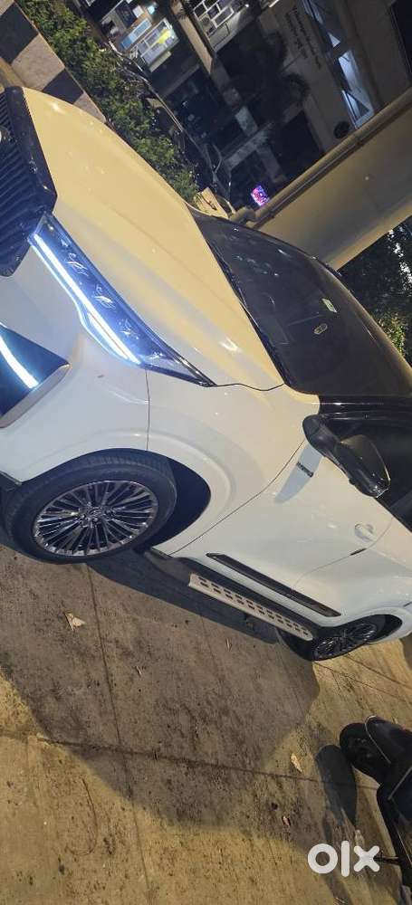 Toyota Innova Hycross, 2024, Petrol