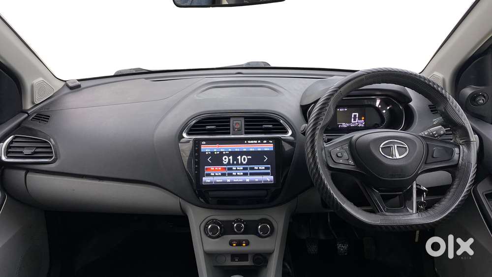 Tata Tiago 1.2 Revotron Xt Option, 2022, Petrol