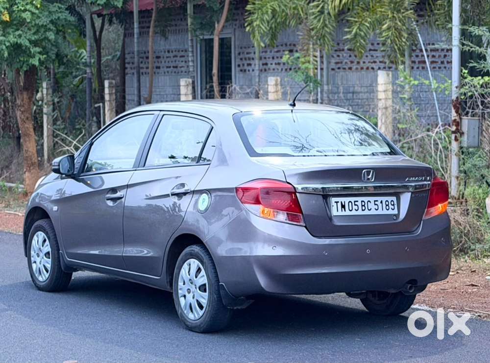 Honda Amaze, 2015, Petrol