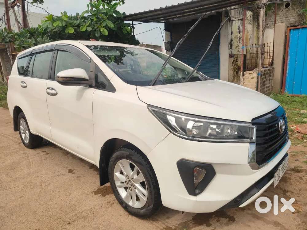 Toyota Innova Crysta 2017