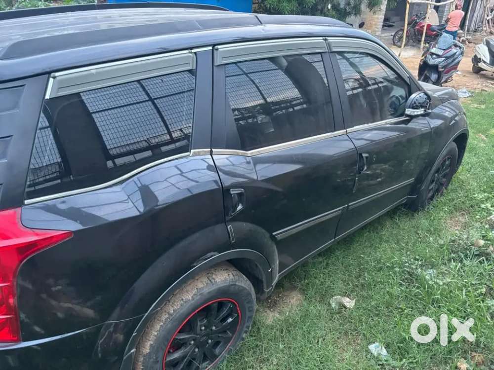 Mahindra Xuv500 2.2 W10 2016