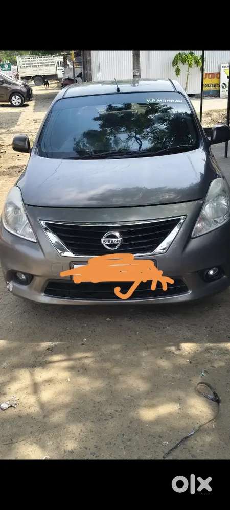 Nissan Sunny Petrol 2011