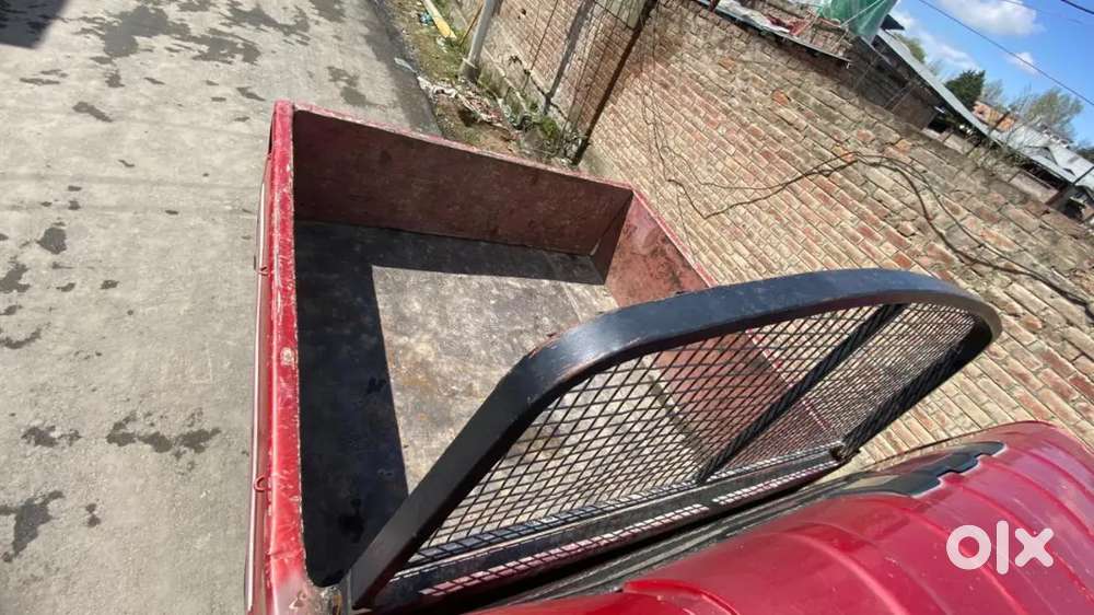 Mahindra Imperio 2018