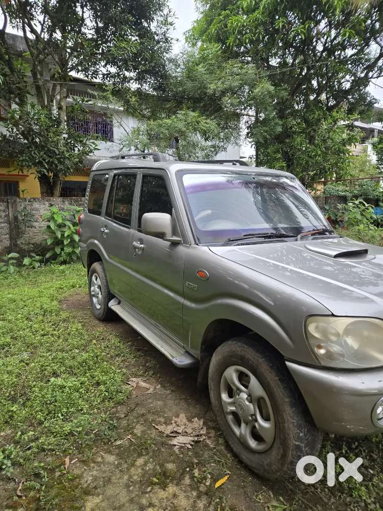 Mahindra Scorpio Classic 2008 Diesel 90000 Km Driven