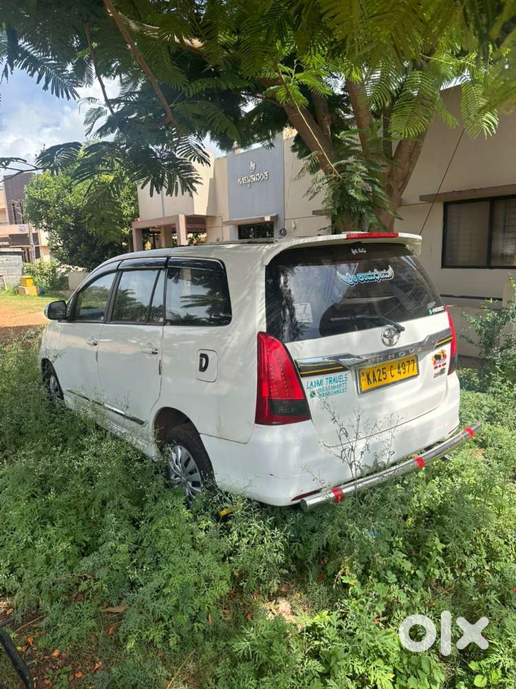 Toyota Innova Diesel 2010 Year
