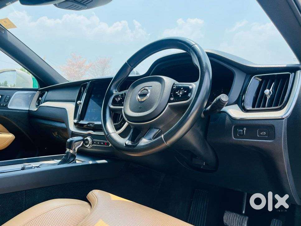 Volvo Xc60 D5 Inscription, 2021, Diesel