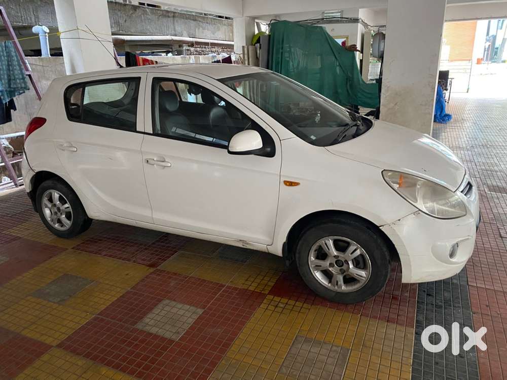 Hyundai I20 Diesel Manual 2010