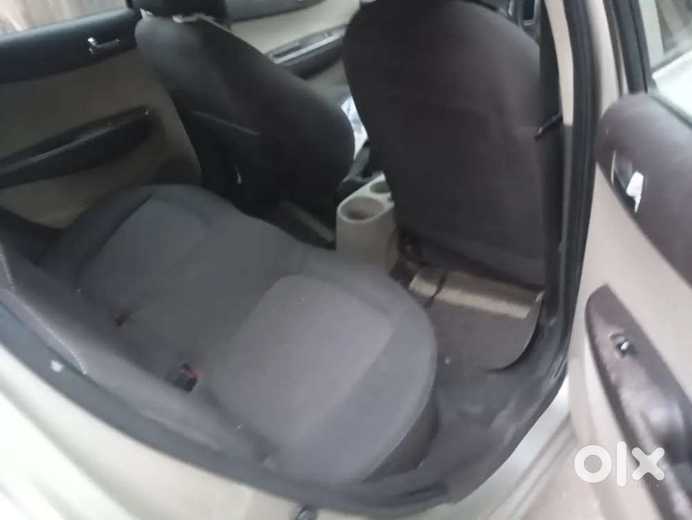 Hyundai I20 2011 Petrol Well Maintained
