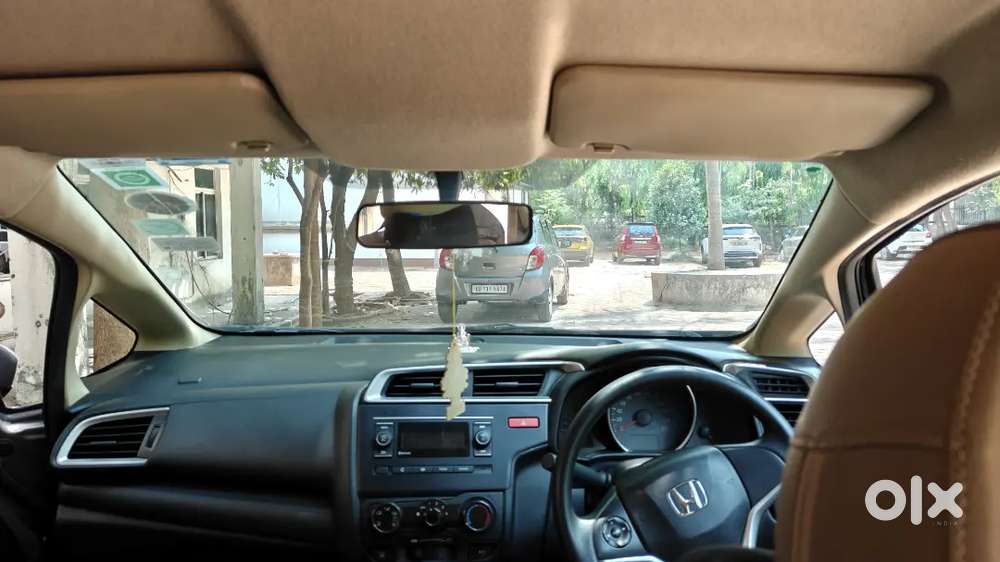 Honda Jazz 2015 Cng & Hybrids 32770 Km Driven