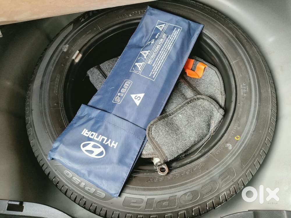 Hyundai I20 Asta (o) 1.2 Mt, 2023, Petrol