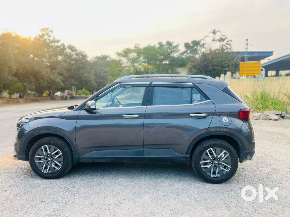 Hyundai Venue Sx Dual Tone Turbo, 2021, Diesel