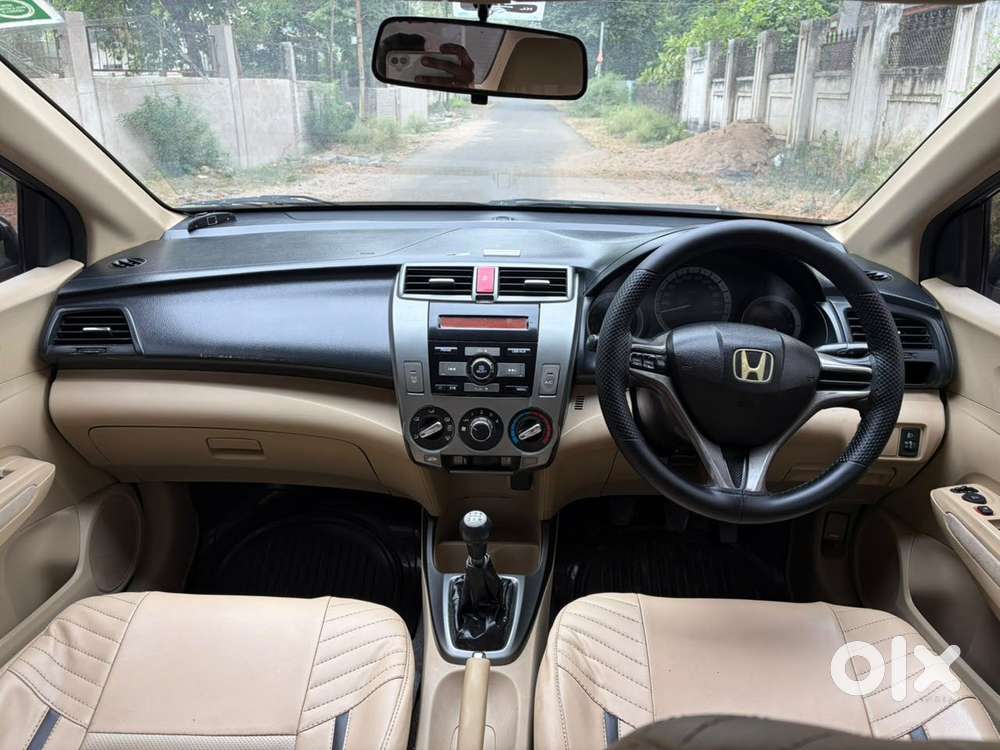 Honda City V Mt, 2012, Petrol