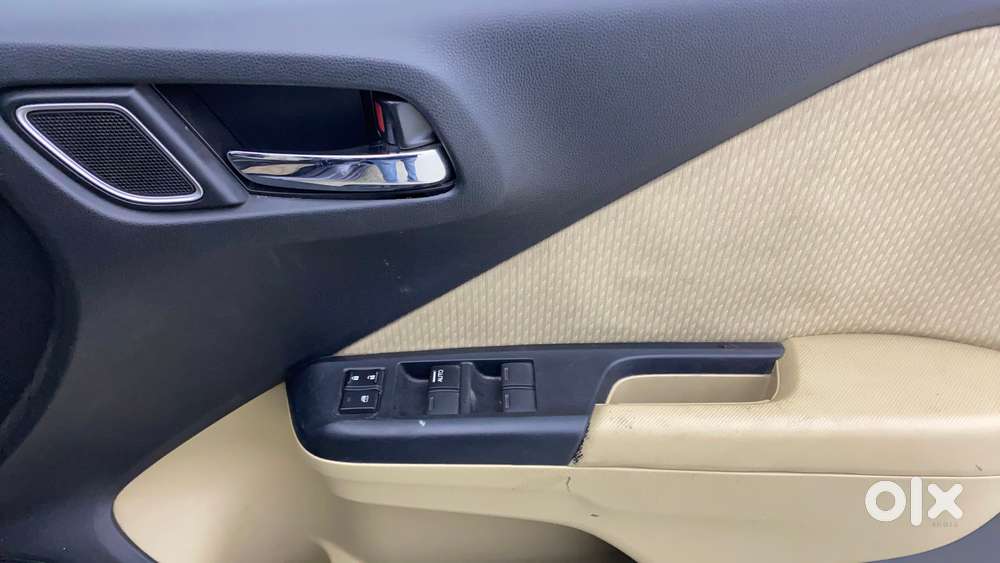Honda City I-vtec V, 2018, Petrol