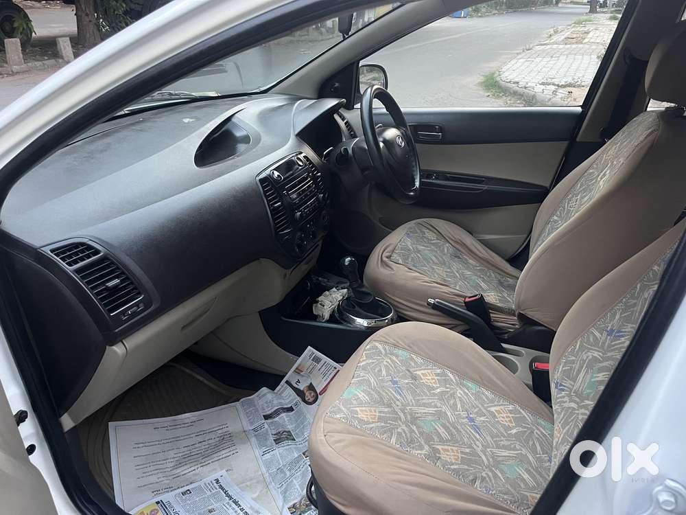Hyundai I20 Petrol Cvt Magna Executive, 2010, Petrol