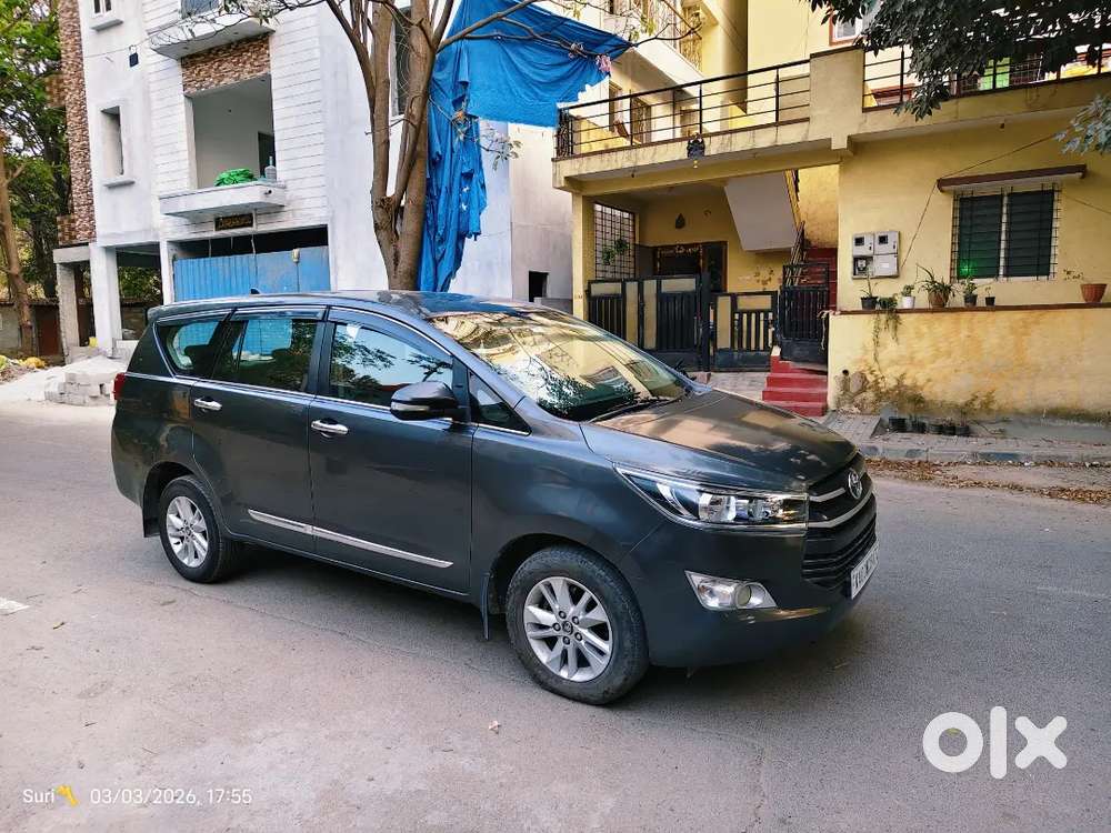 Toyota Innova Crysta 2016 Automatic Diesel 170000 Km Driven