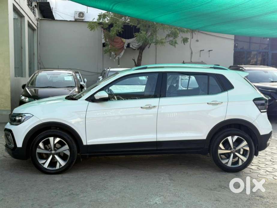 Volkswagen Taigun 1.0 Tsi Topline At, 2024, Petrol