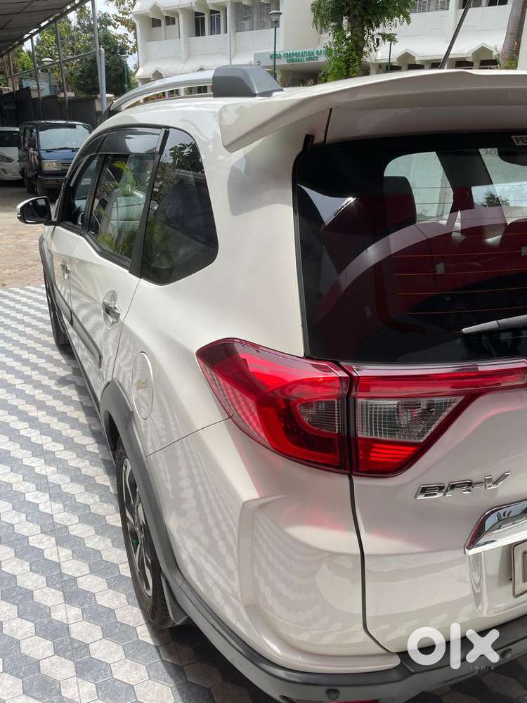 Honda Br-v I-vtec V Mt, 2017, Petrol