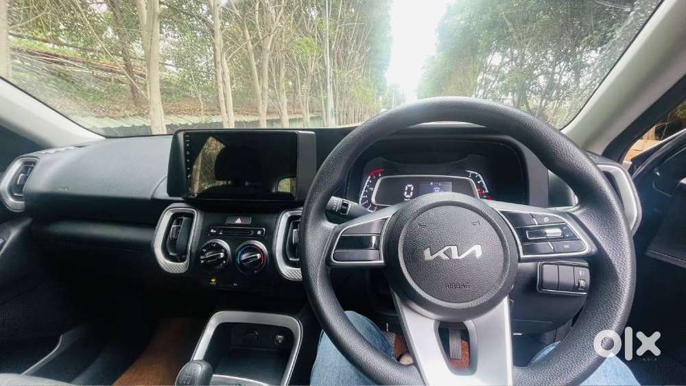 Kia Sonet, 2021, Petrol
