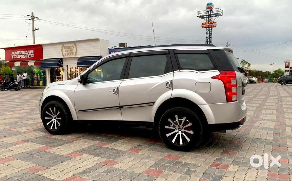 Mahindra Xuv500 2018 Diesel 75487 Km. Family Used Car Well Maintain