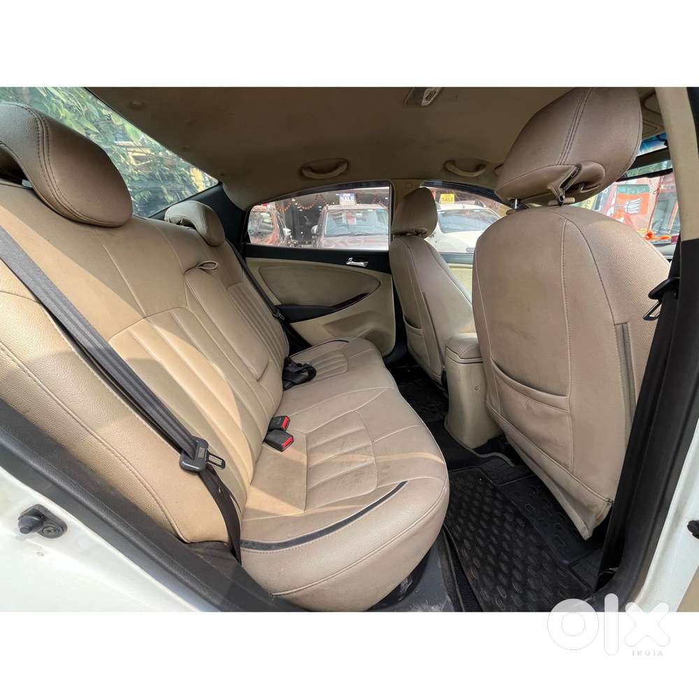 Hyundai Verna Fluidic 1.6 Vtvt Sx, 2014, Petrol