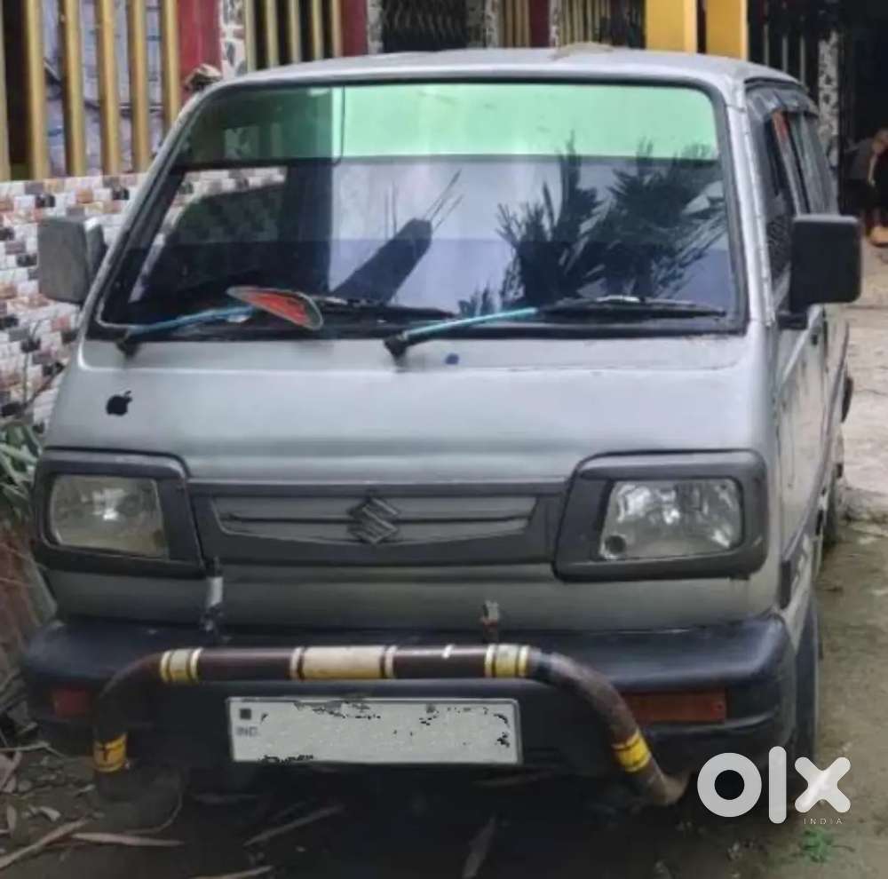Maruti Suzuki Omni 2010