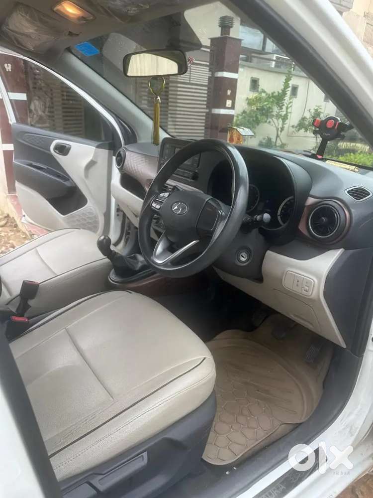 Well Maintained Self Driven Neat And Clean Vehicle