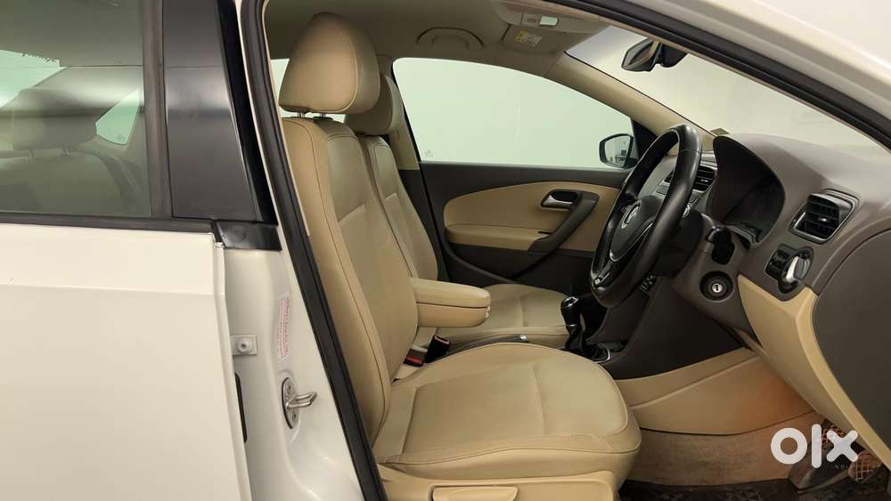 Volkswagen Vento Petrol Highline At, 2022, Petrol